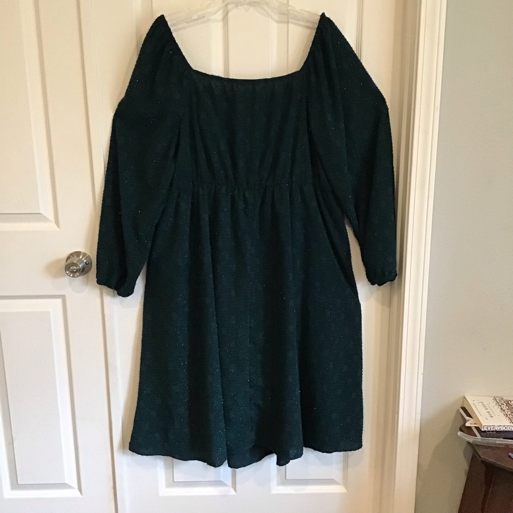 BloomChic Emerald Green Sparkle Midi Dress